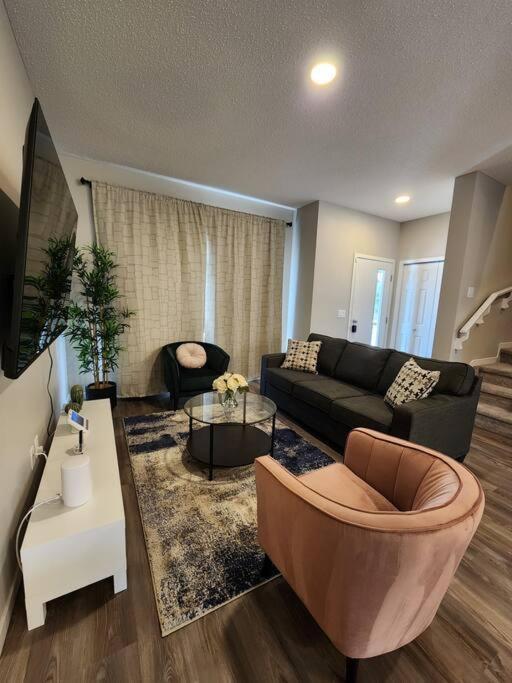 Luxury Apartment Edmonton